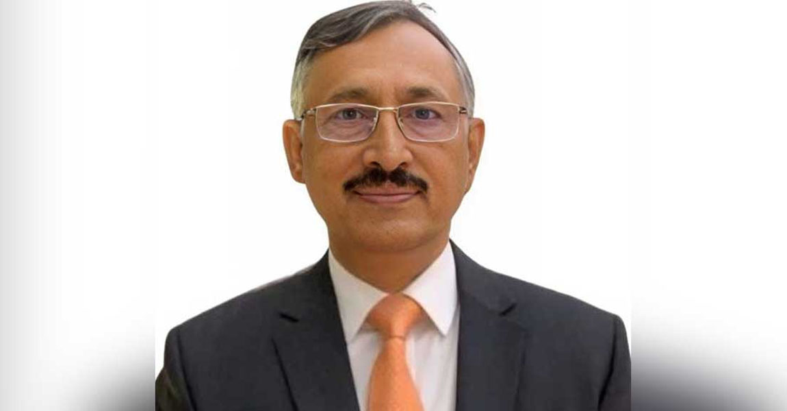 বিক্ষোভের মধ্যে শিক্ষা সচিবকে প্রত্যাহার