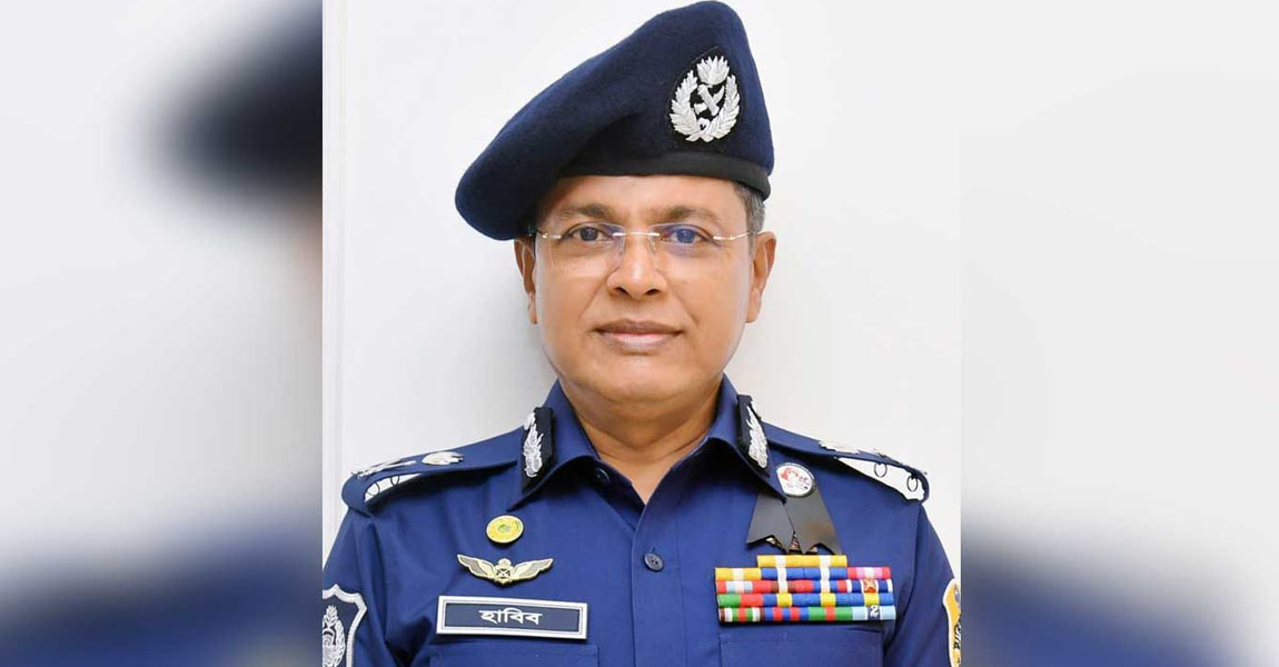 ডিএমপির সাবেক কমিশনার হাবিবুরসহ ৮ জনের বিচার শুরু