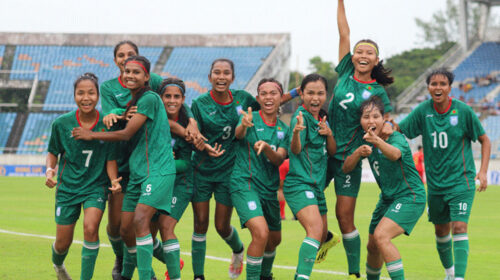 ইতিহাস গড়ে এশিয়ান কাপে বাংলাদেশের মেয়েরা