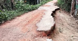 দেড় যুগেও উন্নয়নের ছোঁয়া লাগেনি রামগঞ্জের ওয়াপদা সড়কে