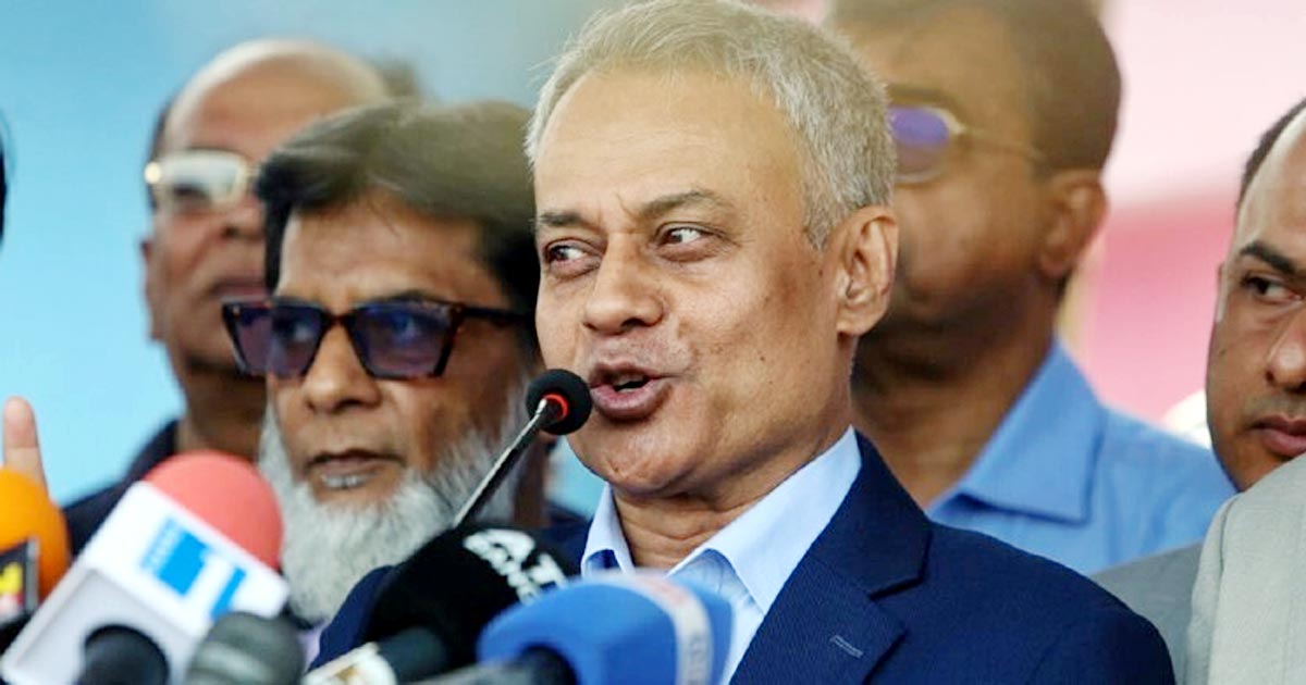 গণপরিবহনে পর্যাপ্ত জ্বালানি দেওয়া হচ্ছে, বাড়তি ভাড়া নেওয়ার সুযোগ নেই